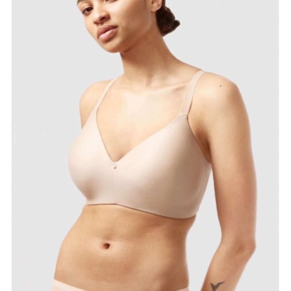 Chantelle bra